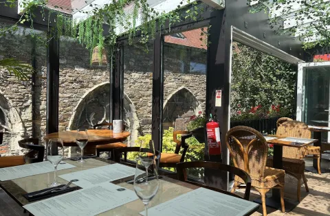Marco's restaurant interior view